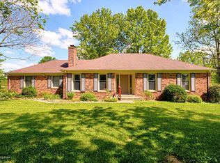 4008 Carriage Hill Dr, Crestwood, KY 40014