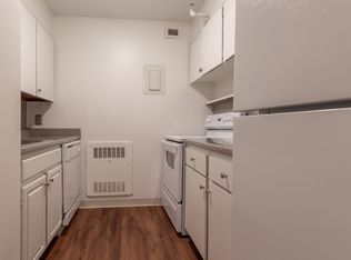 130 Bowdoin St #1503-12/1, Boston, MA 02108