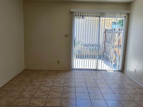 5th image of 5909 Ming Ave #7-12