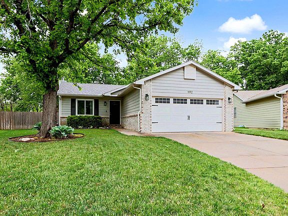 2nd image of 11912 W Bella Vista Cir