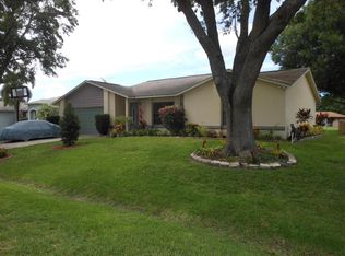 785 Hamm St NW, Palm Bay, FL 32907