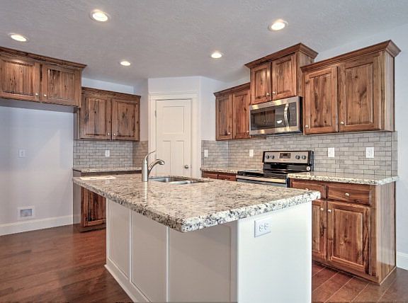 5th image of 3238 E Sky Mountain Ct