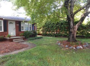 3307 Old Vineyard Rd, Winston Salem, NC 27103