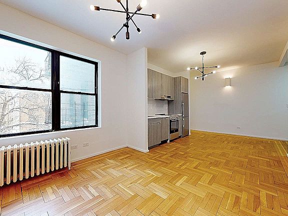 4th image of 254 Seaman Ave #8B