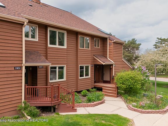 2nd image of 2457 S Wild Blossom Ct