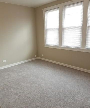 3rd image of 6053 W Berenice Ave