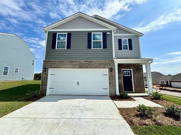 530 Zermatt Ct — Photo 1
