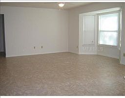 5th image of 132 Lucerne Dr