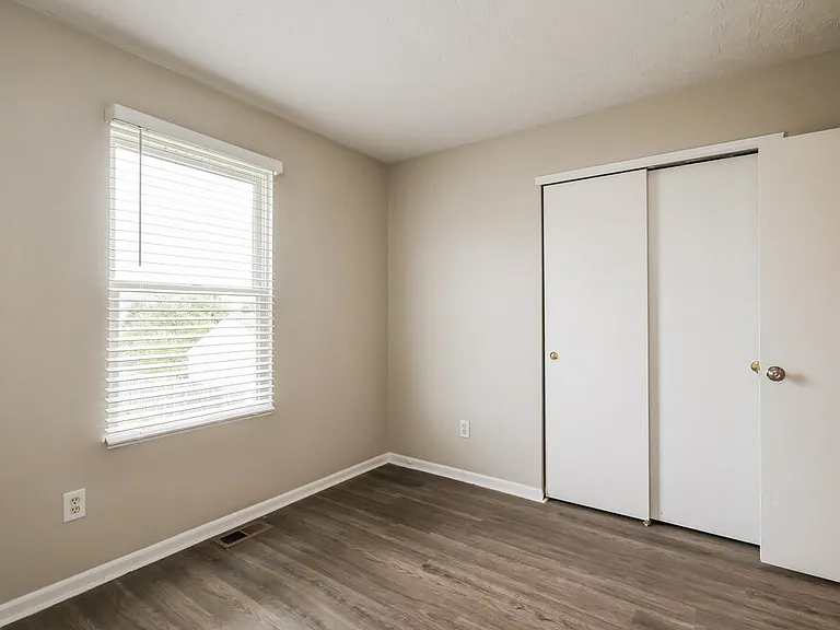 6514 Hunters Creek Blvd — Photo 13