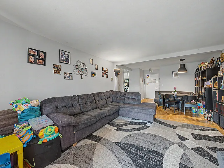 2000 Linwood Ave #10R — Photo 6