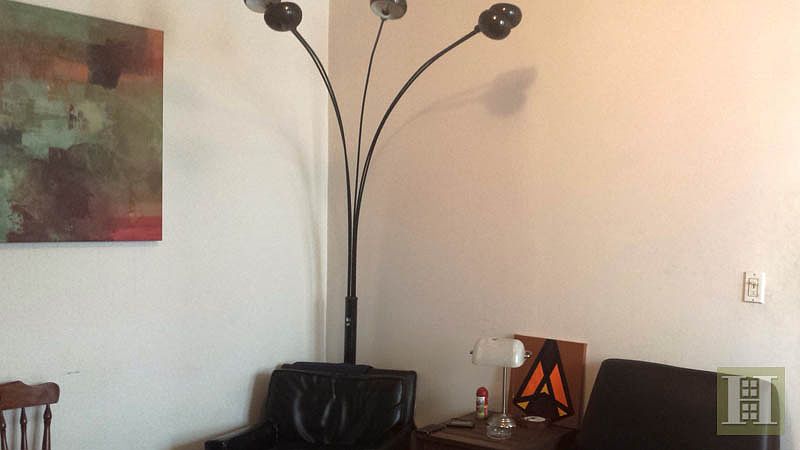 1st image of 3144 34th St APT 1R
