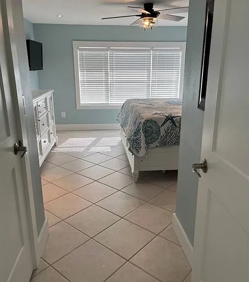 345 Avenida Leona — Photo 20