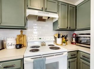 3025R Glenboro Dr, Hermitage, TN 37076