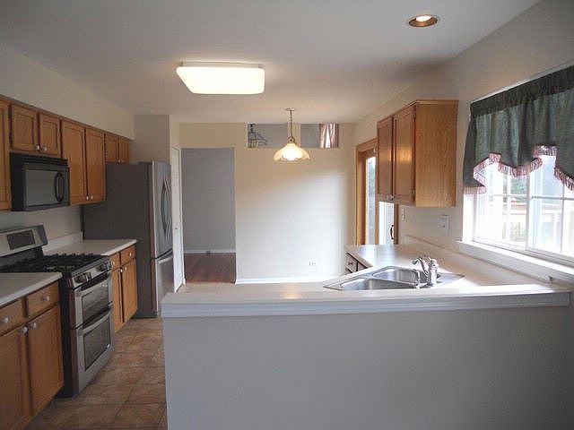 2nd image of 4280 Greenfield Ln