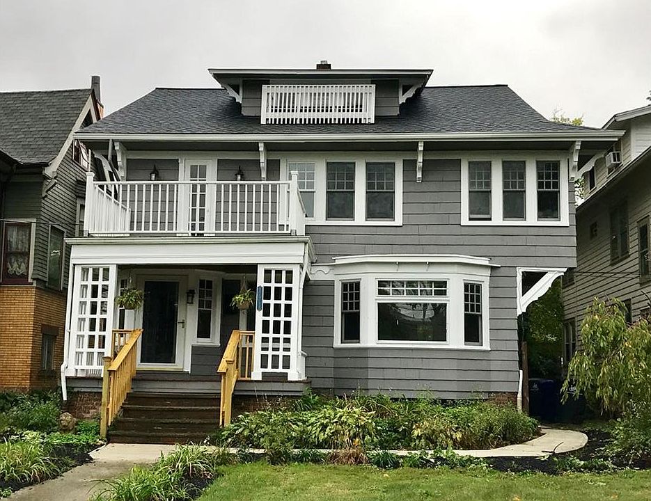 1st image of 17211 Clifton Blvd