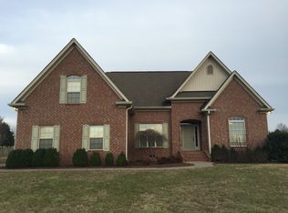 633 Greene Dr, Lebanon, TN 37087