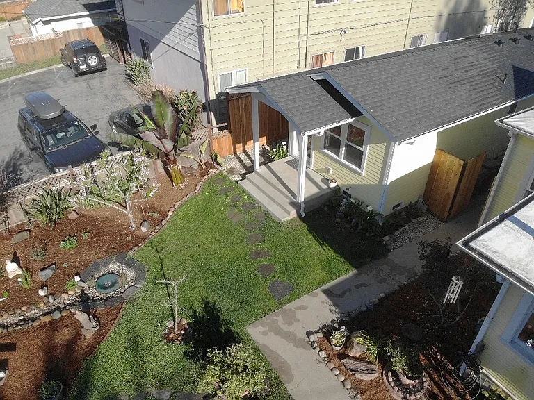 1917 Portola Dr — Photo 3