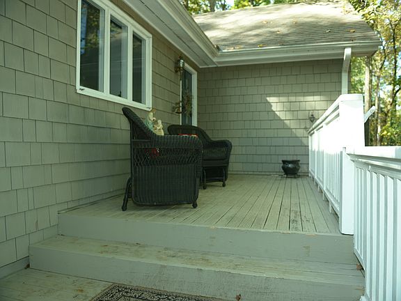 Front Porch Entrance 