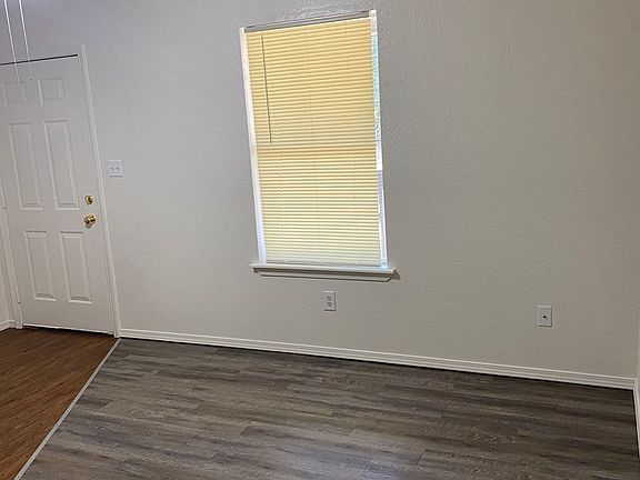 3rd image of 617 S 6th St Unit 5