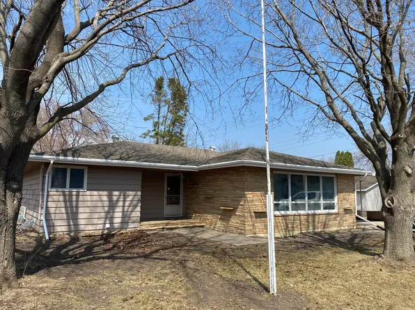 331 Elm Ave E, Hector, MN 55342