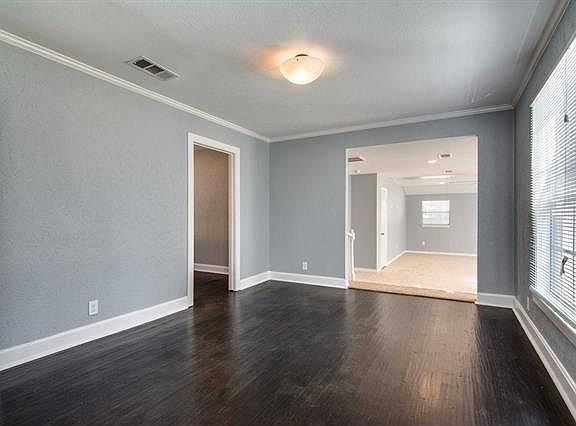 5th image of 2920 Saint Lo Dr