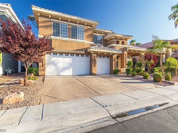 2nd image of 8947 La Manga Ave