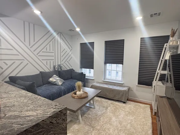 19 Cleveland Ave Floor 3, Harrison, NJ 07029