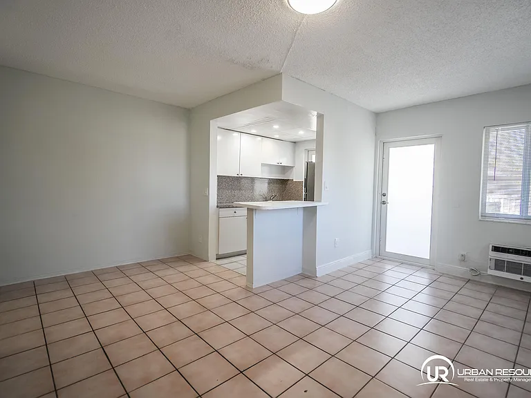 6650 Miller Dr #20 — Photo 9