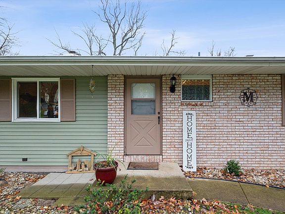 2nd image of 21366 Ravenna Dr