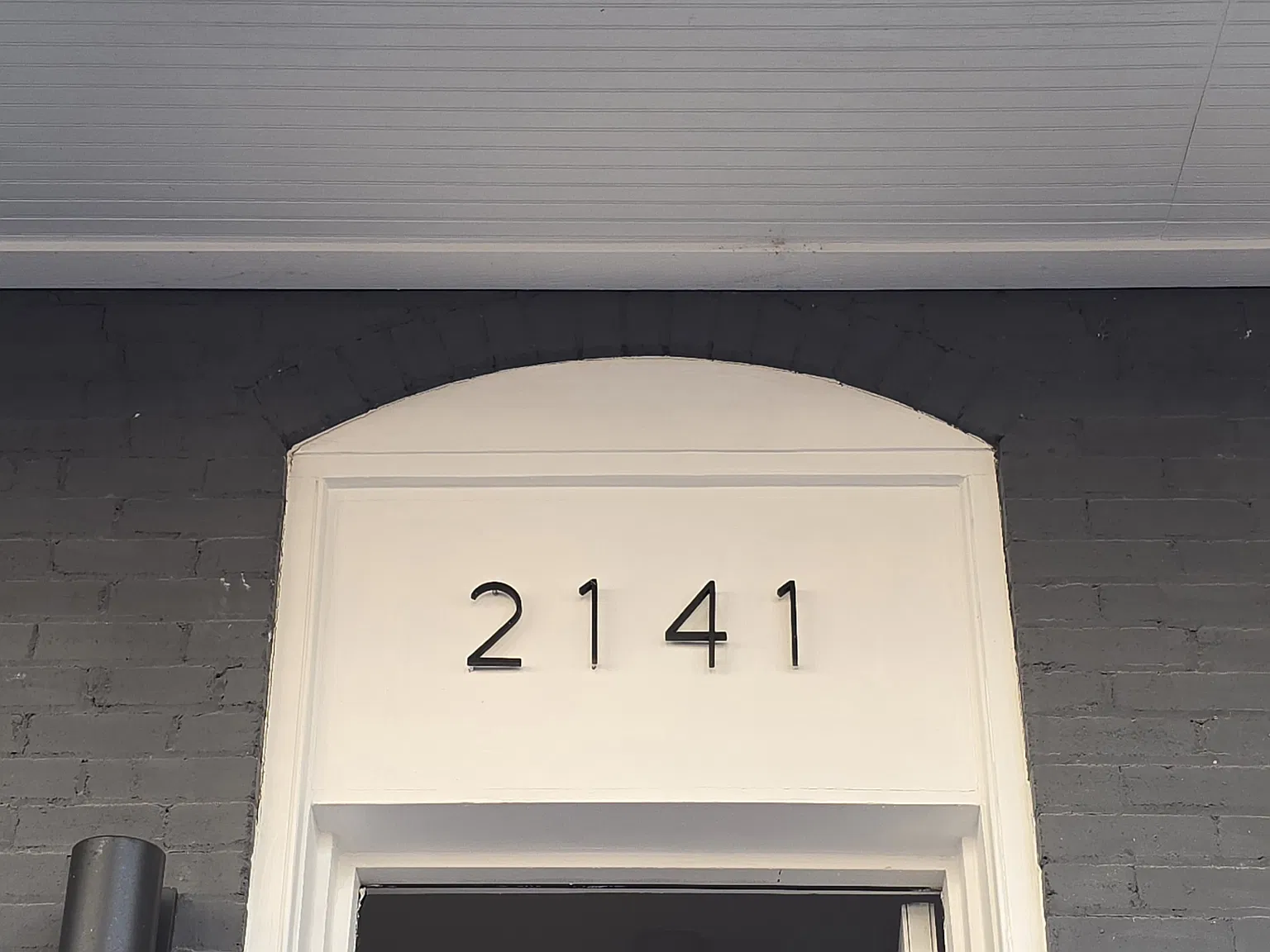5 bed, 1.5 bath, 1804 sqft, $2,400 — Photo 1