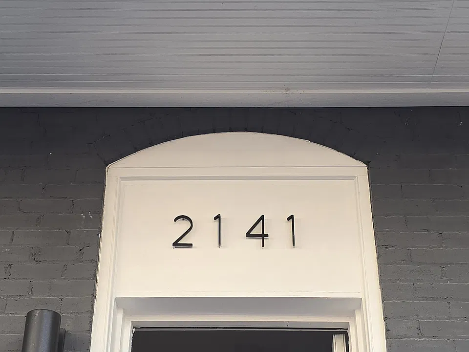 2141 Penn St