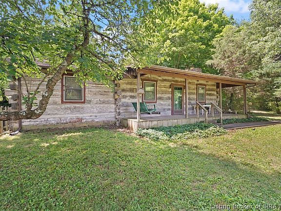 3rd image of 1538 E Ash Hollow Lane