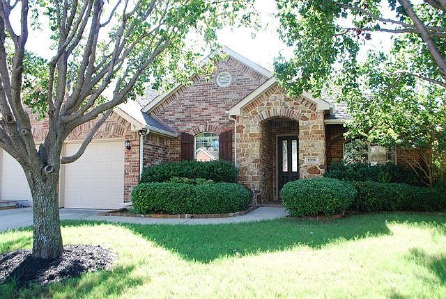 1st image of 1208 Whispering Oaks Dr