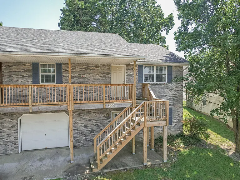 305 Tanner Bridge Ct #B — Photo 28