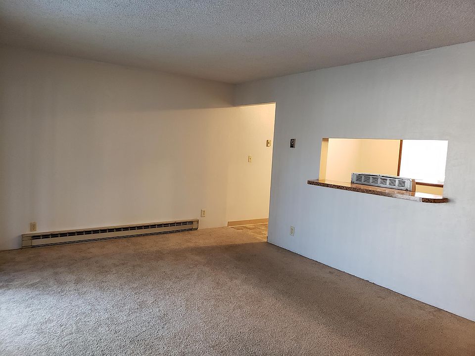 2nd image of 14971 N Alabama St #4