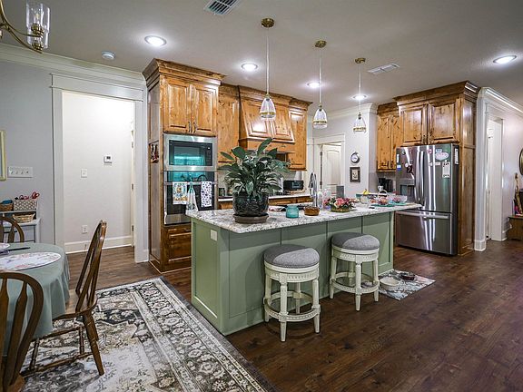 3rd image of 113 S Palomita Cir
