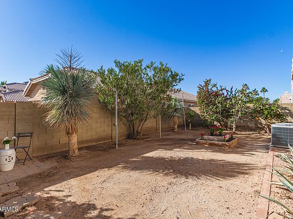 3rd image of 4545 E WOODLAND Drive