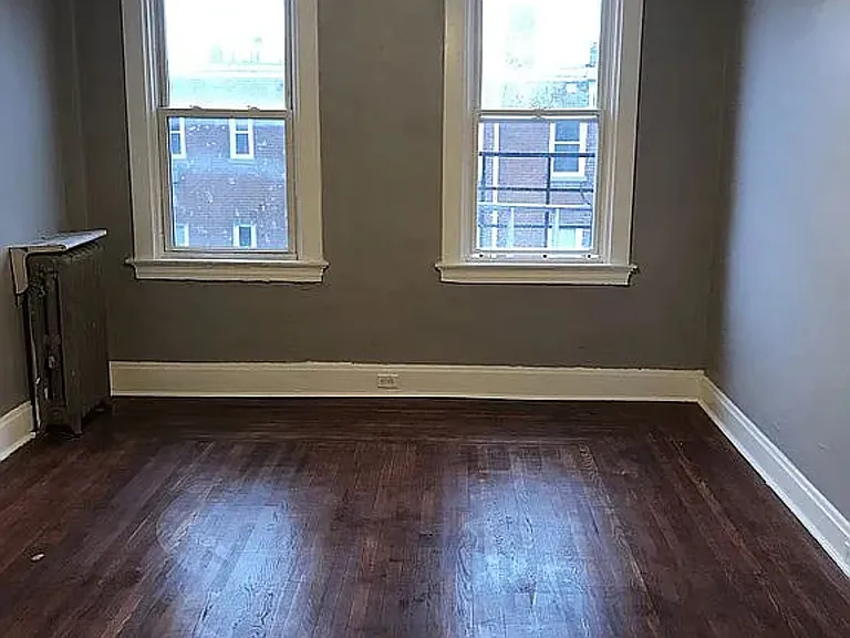 203 W McMillan St — Photo 4