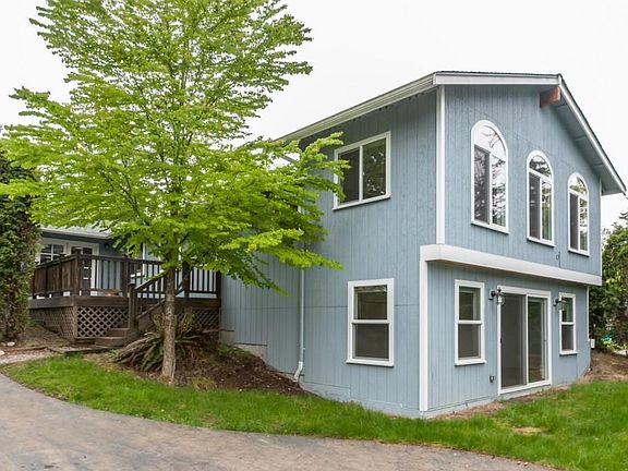 2nd image of 12035 14th Ave NE