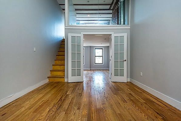 1st image of 75 Jefferson Ave #3R