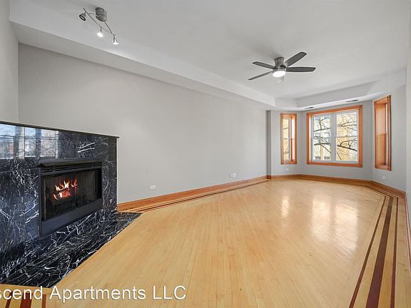 2nd image of 4516 S Vincennes Ave APT 3N