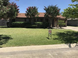 800 Oak Grove Ln, Royse City, TX 75189