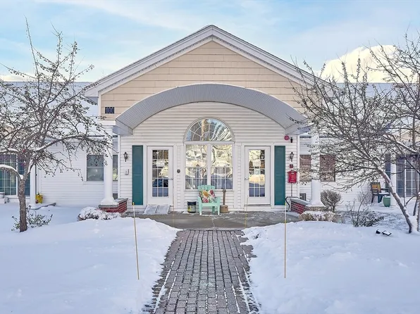100 Lawrence St Unit 12, Haverhill, MA 01830