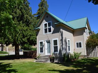 2244 Howe St, Entiat, WA 98822