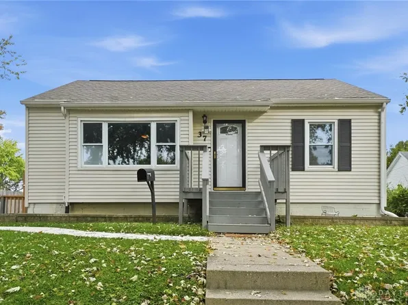 37 Elmwood Ave, Troy, OH 45373