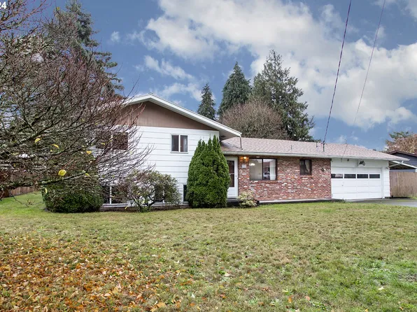 421 NW 69th St, Vancouver, WA 98665