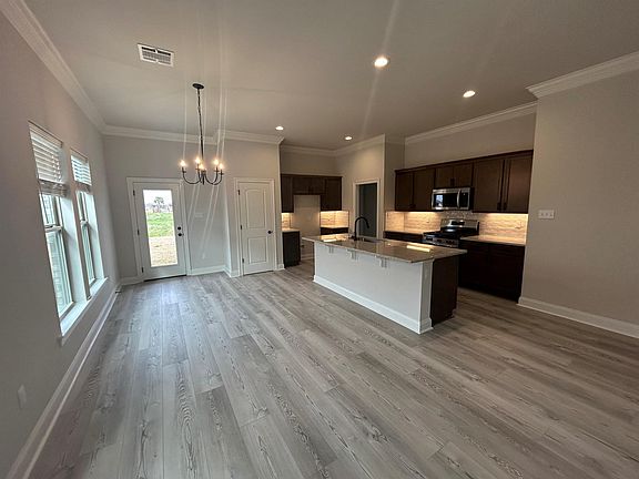 3rd image of 1320 Tina St