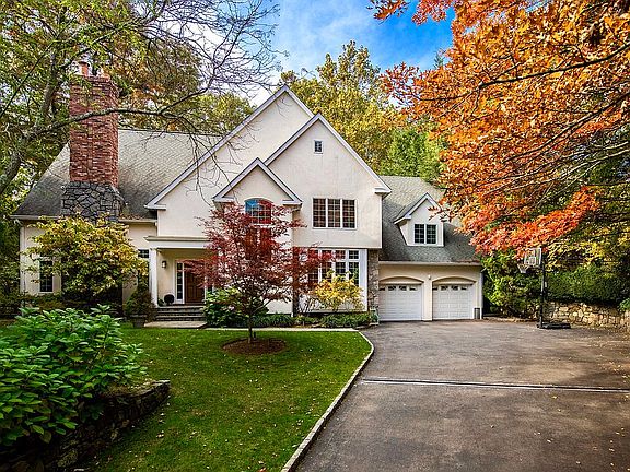 2nd image of 27 Oak Ln