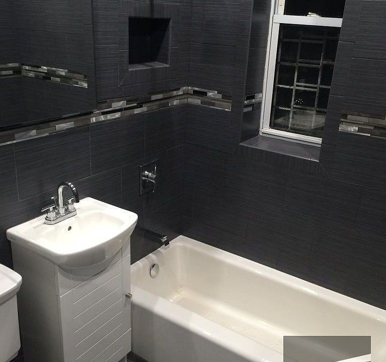 2nd image of 205 E 52nd St APT 2