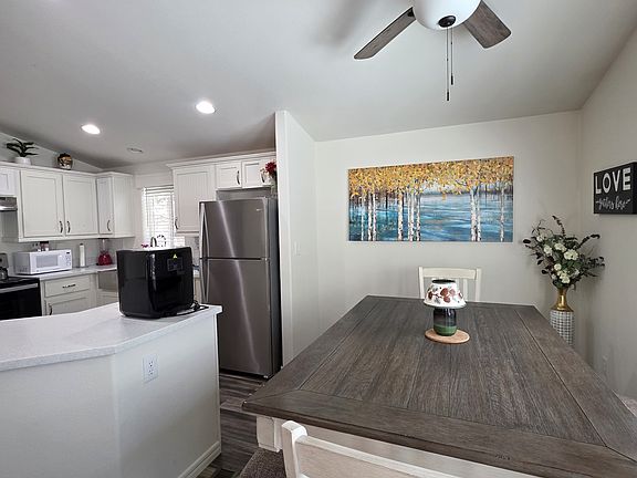 4th image of 921 S 11th Ave